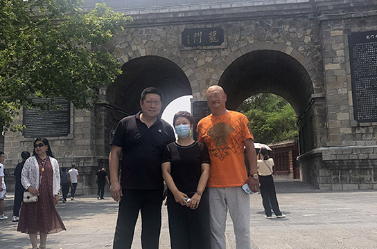 遼寧客戶(hù)來(lái)訪(fǎng) 廣眾科技盛情接待游景區(qū)